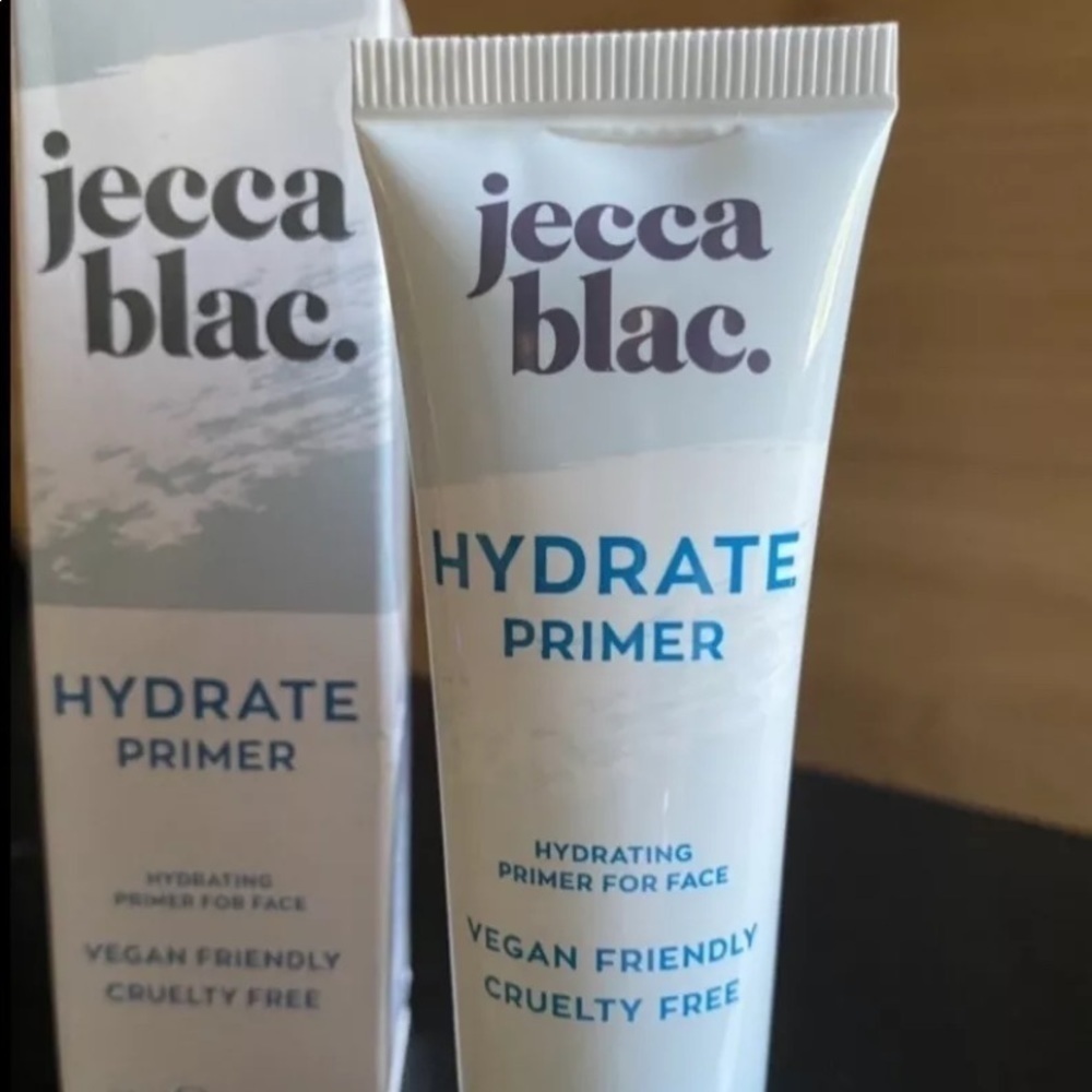 Jecca Blac hydrate primer‎